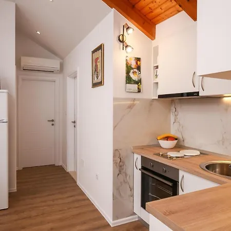 M&k - Two Bedroom With Balcony And Sea View Lejlighed *